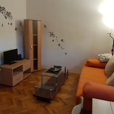 Edita Apartmán *